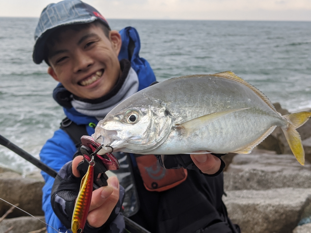 渥美半島 ショアジグでまさかの高級魚 西浦のカサゴも楽しめます 釣具のイシグロ 釣り情報サイト