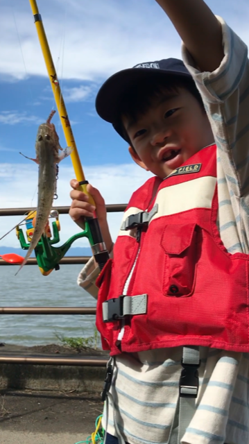 初めての釣りにもオススメ 子供とお手軽フィッシング 稲永公園へハゼ釣り行ってきました 釣具のイシグロ 釣り情報サイト