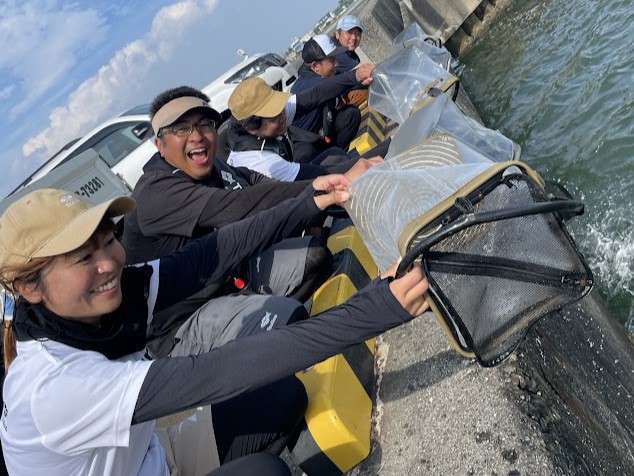 浜名湖 新居港よりヒラメ放流