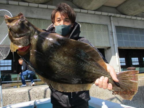 いつもの常連様は念願の肉厚ろくまるOver寒ビラメを釣り上げましたッ(´∀｀*)