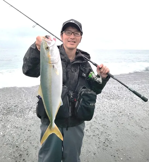 遠州サーフでイナダget 釣具のイシグロ 釣り情報サイト