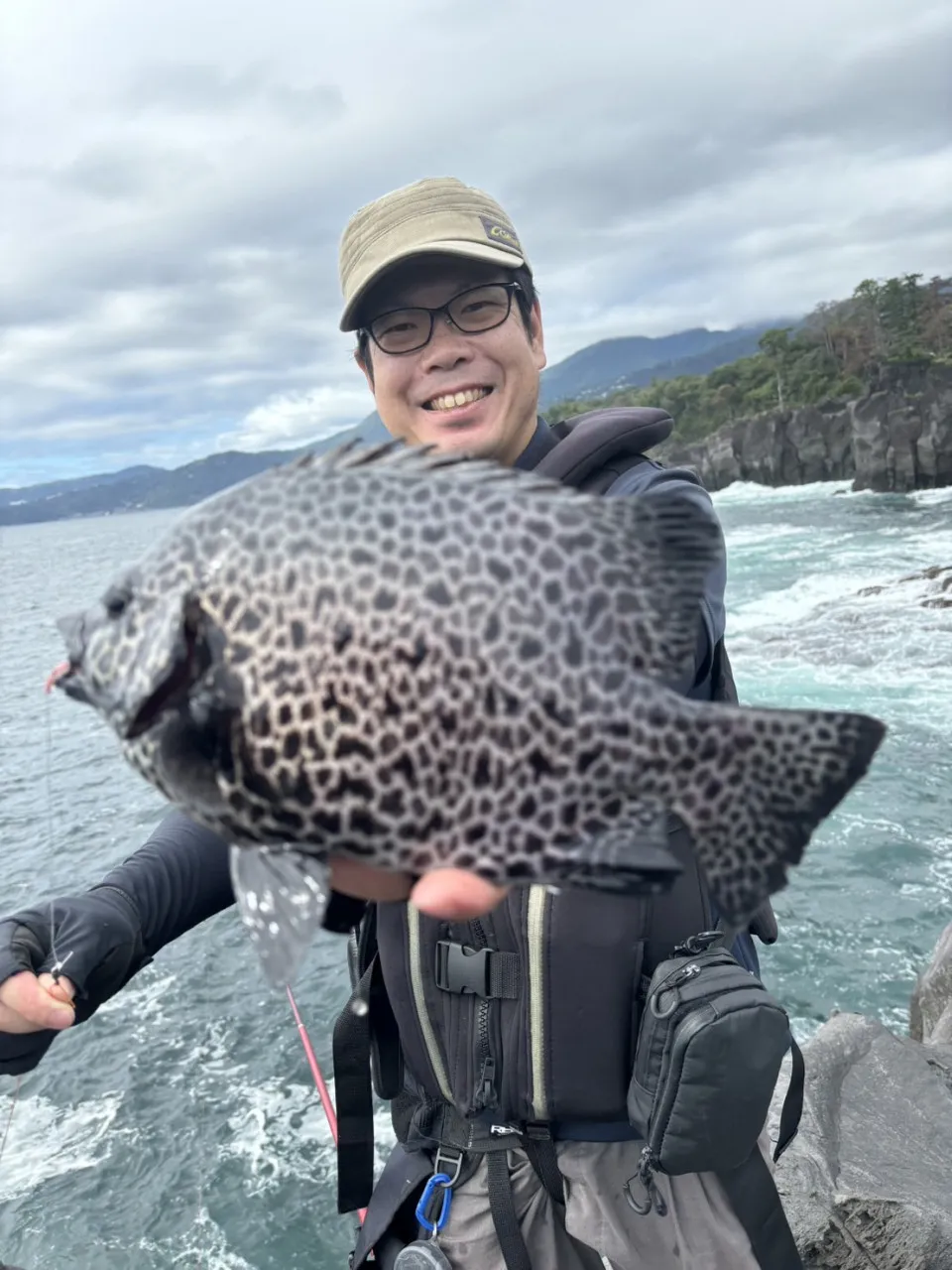 Tsuinoの冷凍カラス貝で東伊豆地磯ぶっこみ釣り！｜釣具のイシグロ |釣り情報サイト