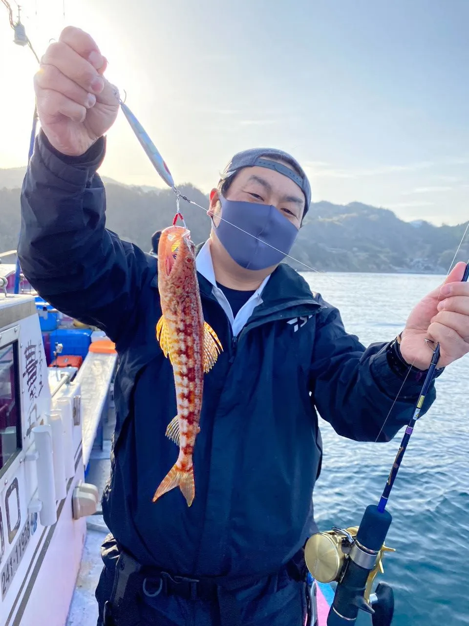 土肥沖 SLJで根魚釣れました!!｜釣具のイシグロ |釣り情報サイト