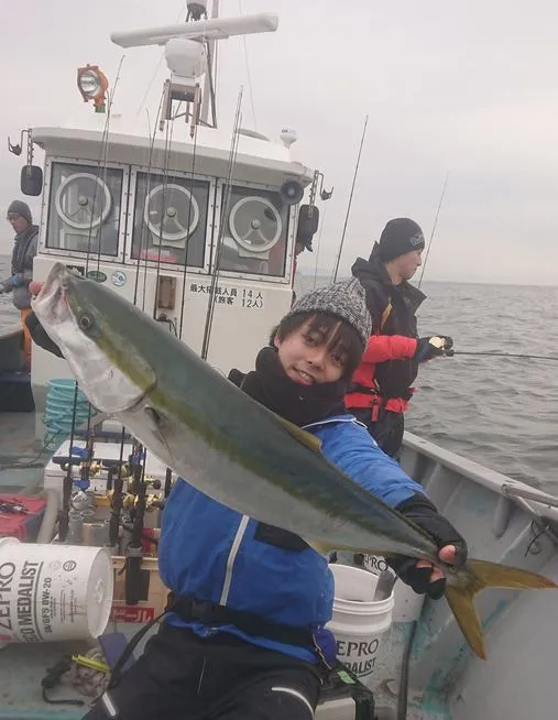 イシグロ西尾店 伊勢湾ジギング絶好調！サワラ、ブリ、マダイ 