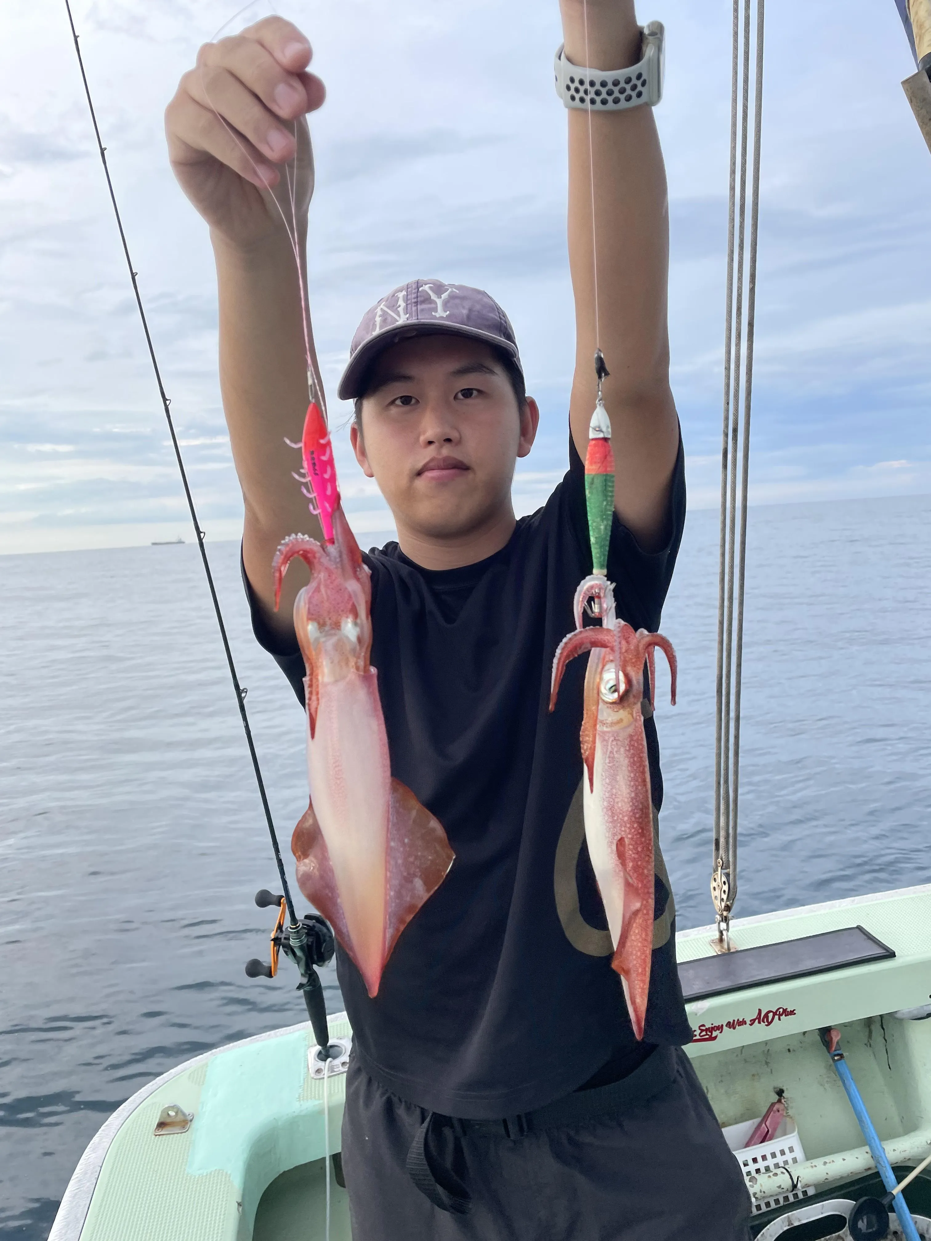 三国沖でイカ157杯と超爆釣！ ｜釣具のイシグロ |釣り情報サイト