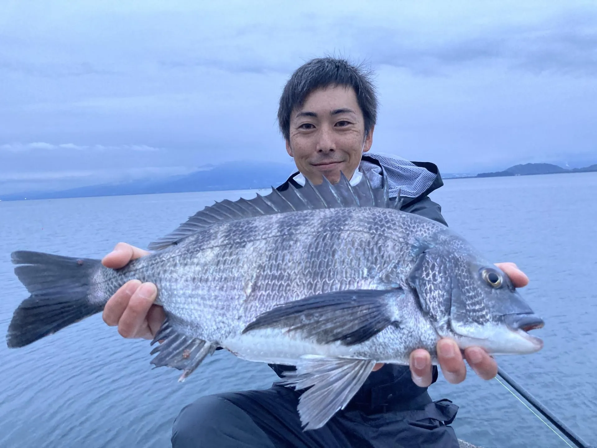 沼津堤防遠投カゴ釣りが面白い！！｜釣具のイシグロ |釣り情報サイト