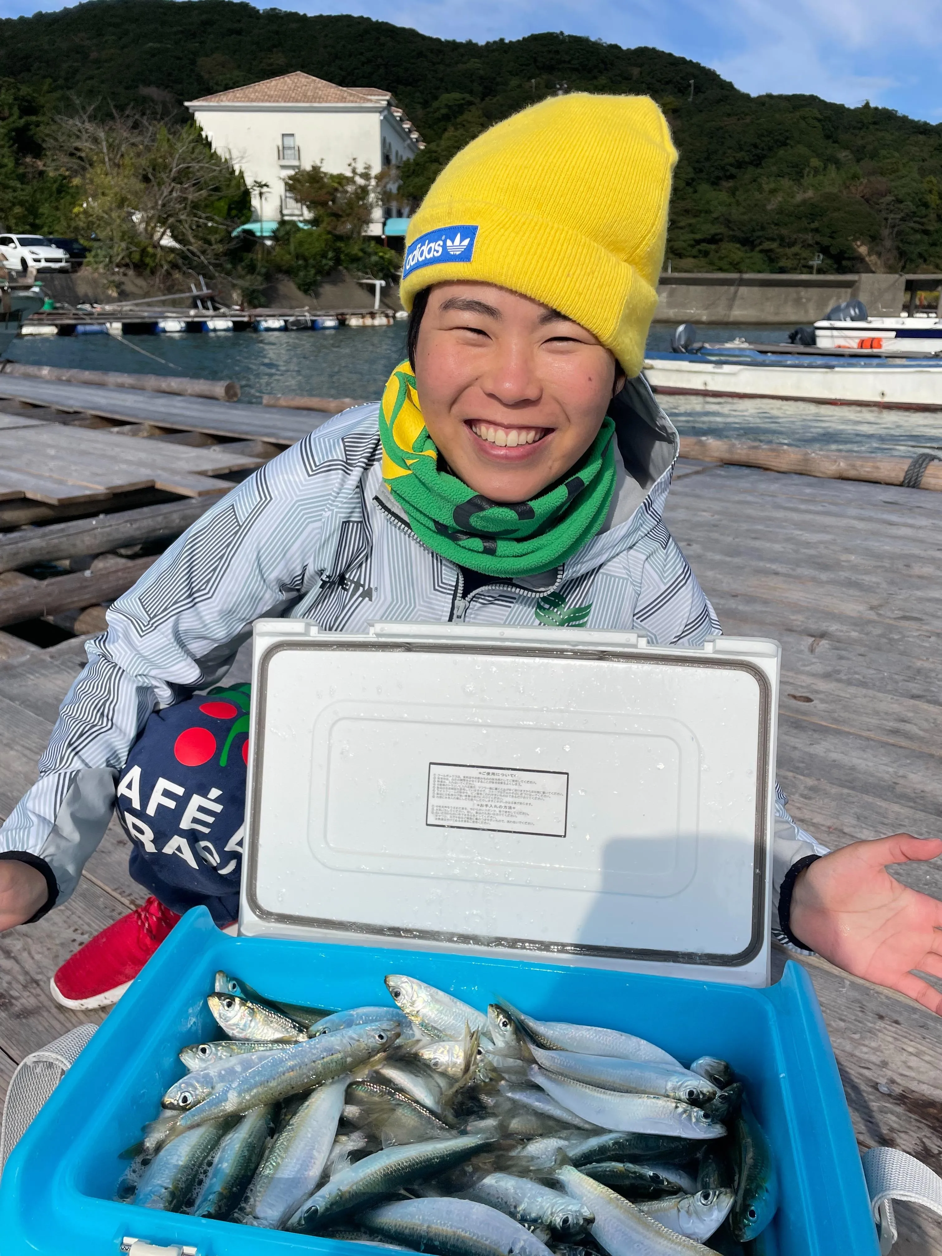 鳥羽の筏の海香さんでサビキ大爆釣 釣具のイシグロ 釣り情報サイト