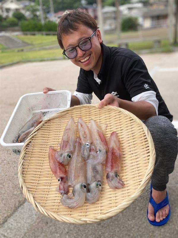 伊東沖マルイカ開幕してます!! これから夏にかけて更に盛り上がると思います！