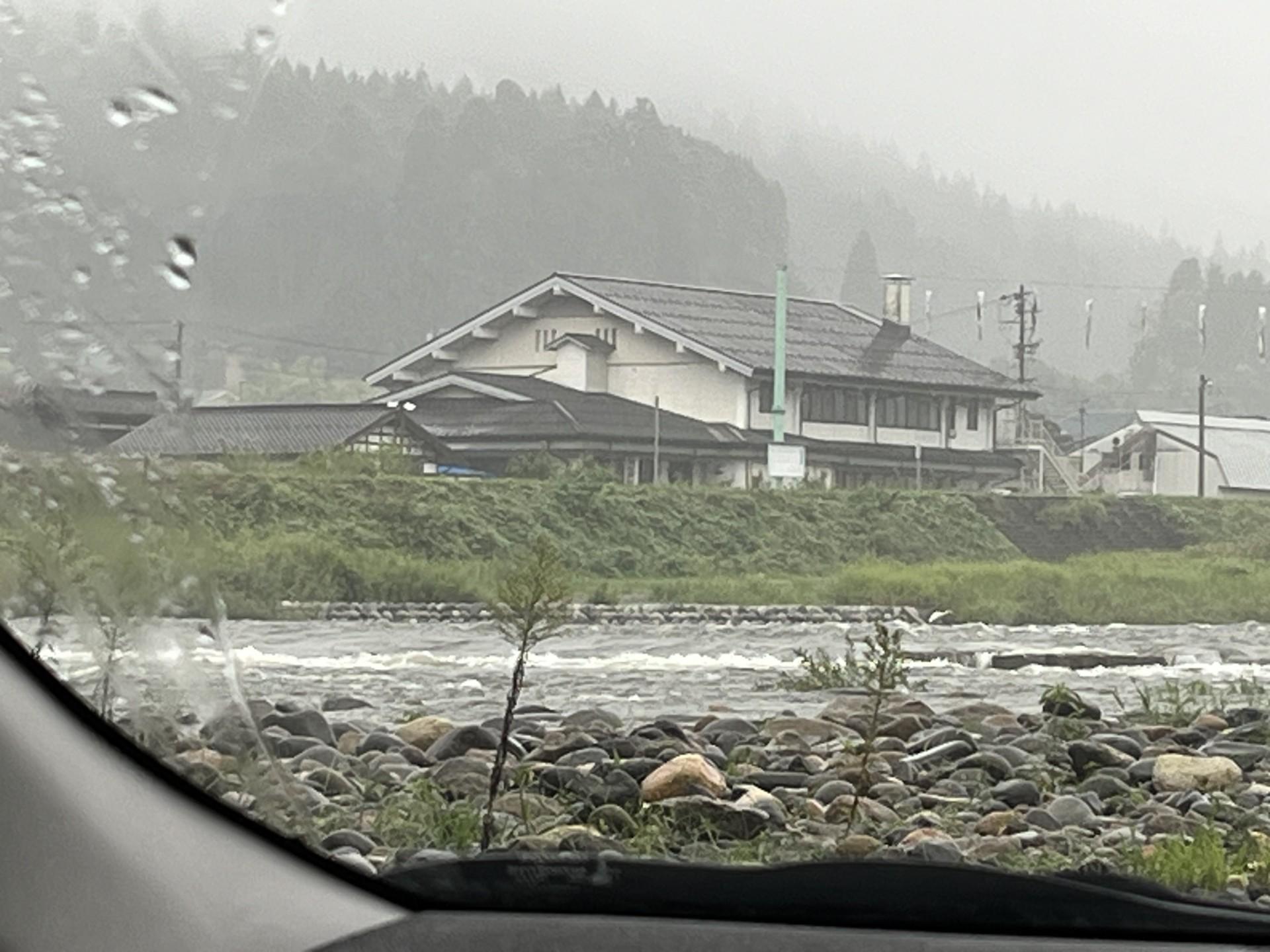 17時まで濁り＆高水、、、