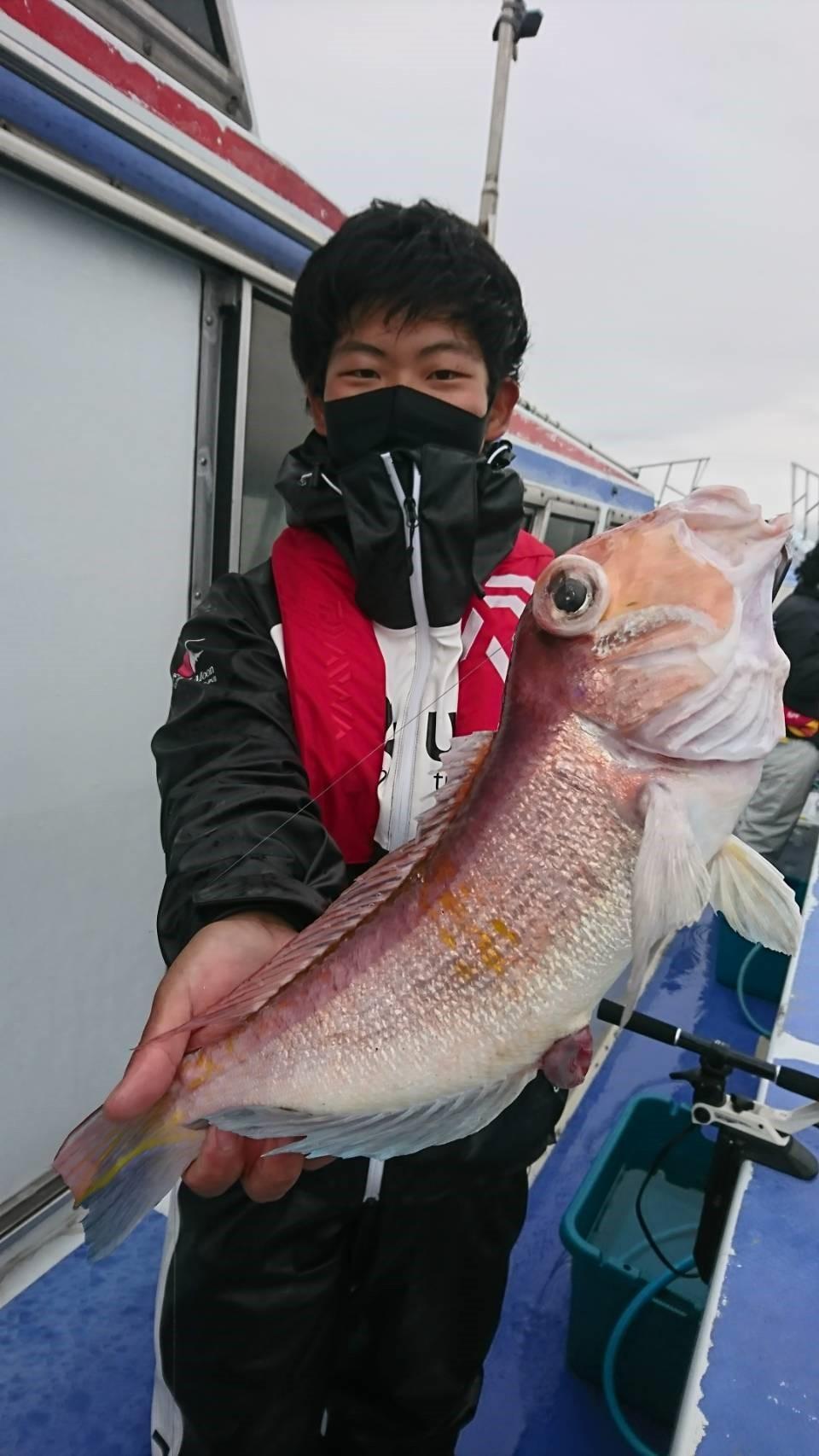 御前崎沖 底物五目釣り レンコ鯛 鬼カサゴ 甘鯛など 深掘り 釣具のイシグロ 釣り情報サイト