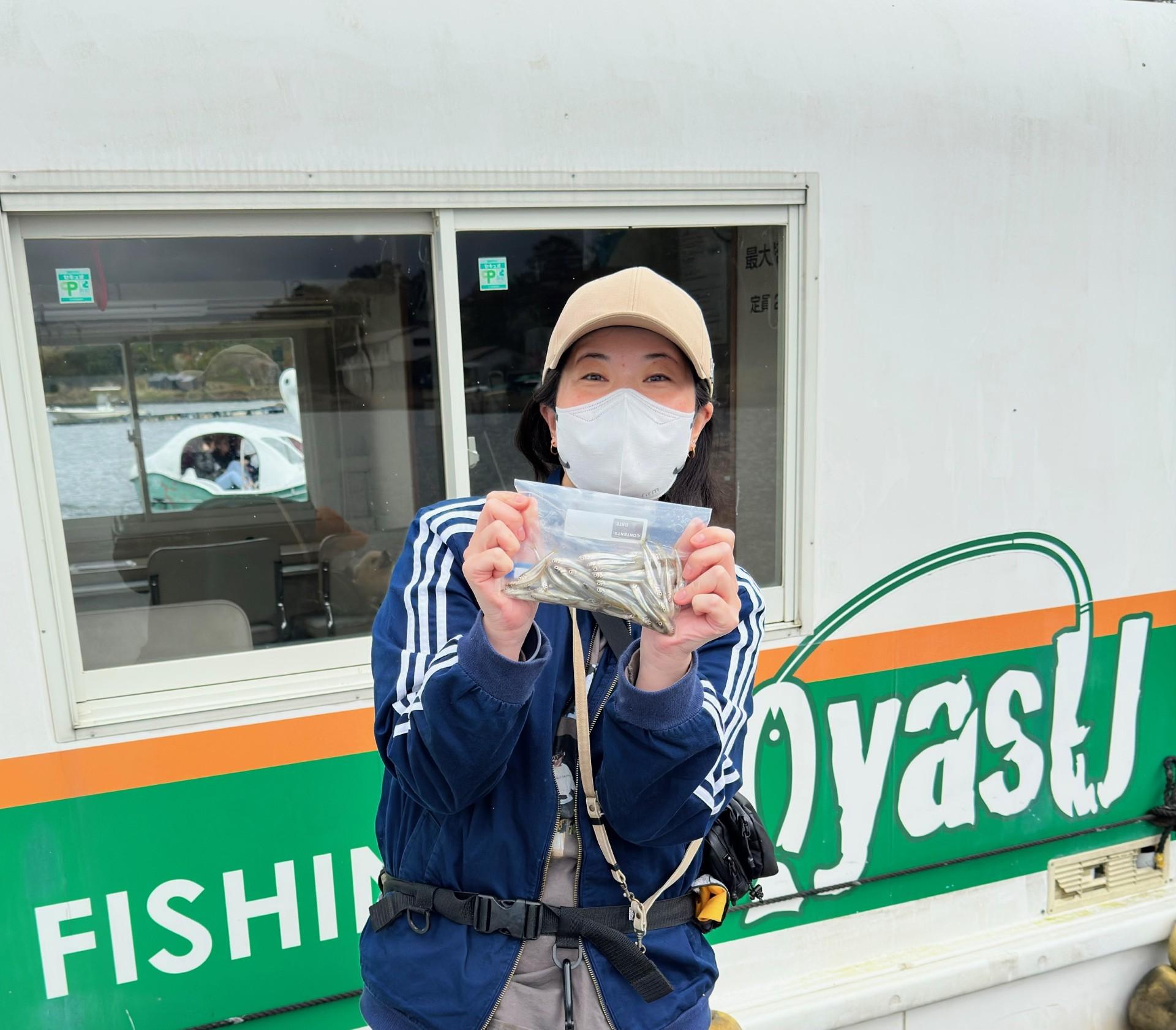 今期初の山中湖釣行！サイズ小さめで数釣りのチャンスありです！