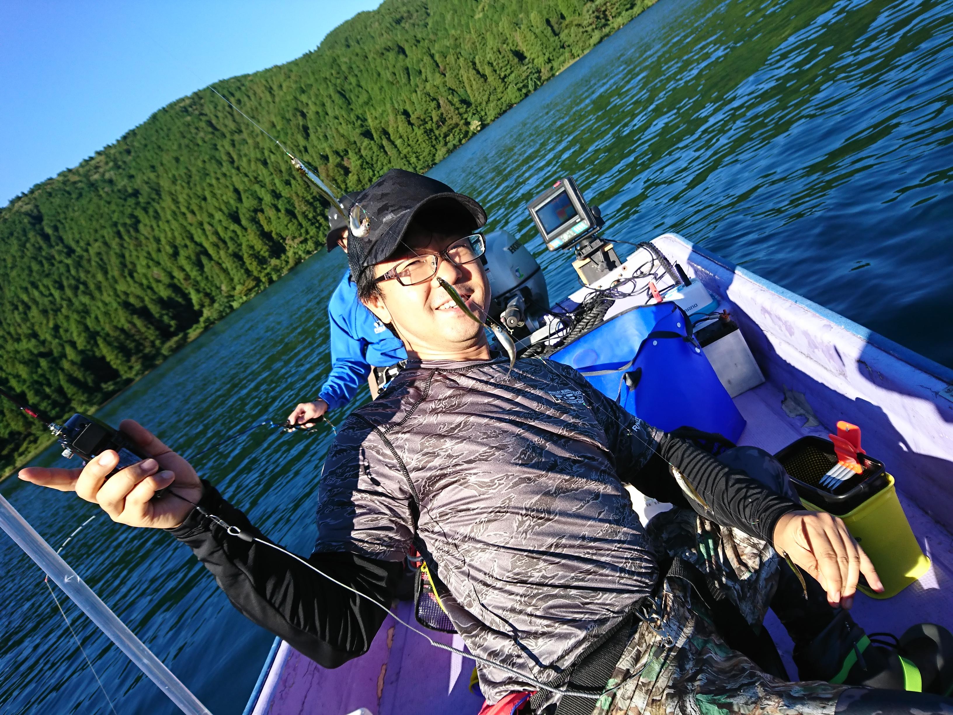夏のボートワカサギ In 芦ノ湖 釣具のイシグロ 釣り情報サイト